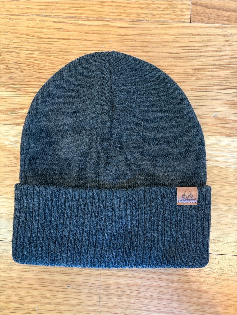 Realtree Men's Charcoal Gray Ribbed Cuffed Beanie
